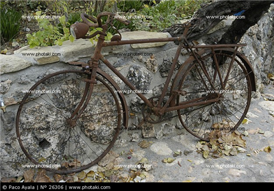 bici nuova con effetto ruggine 