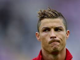 Hangi Futbolcusun ?