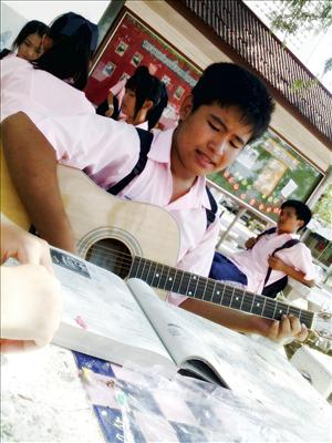 คุณคู่ควรกับใครใน ห้อง 5/3  สธจ.
