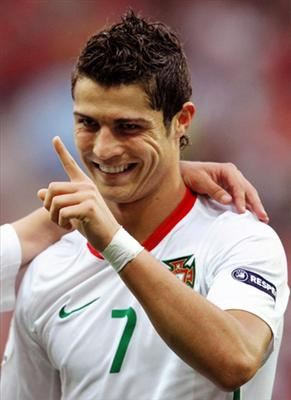 Hangi Futbolcusun