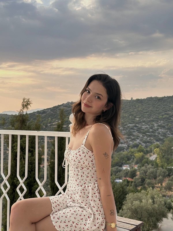 Feride özdinç