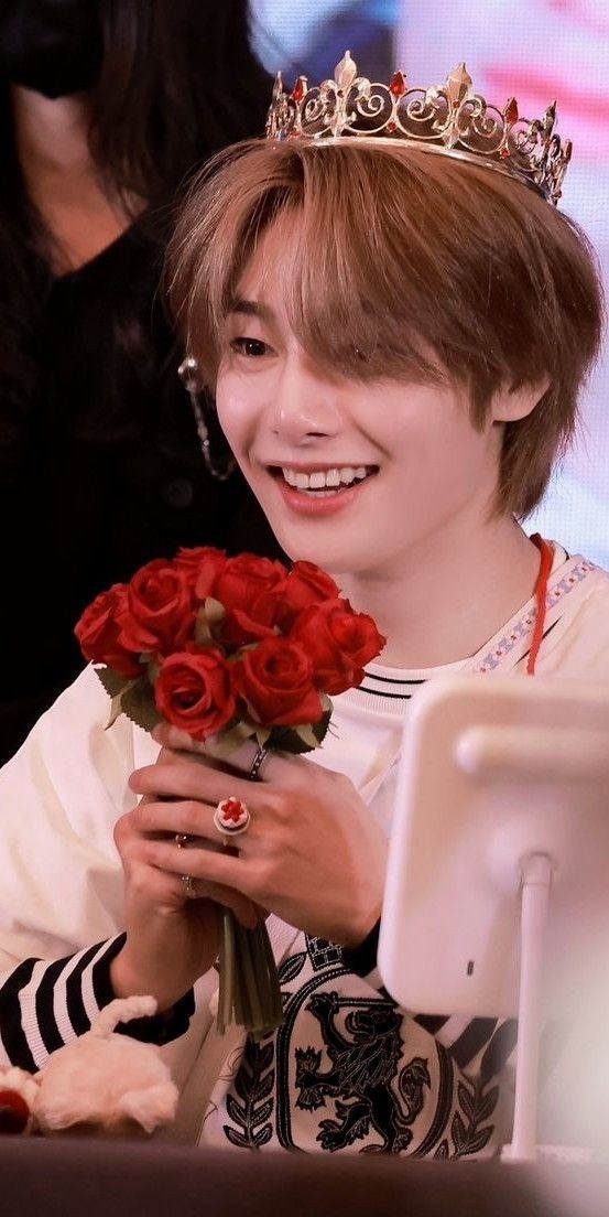Hangi straykids uyesi ikizin
