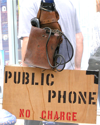 public phone no charge