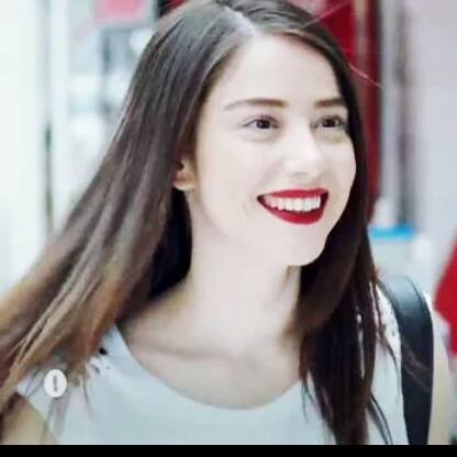 Kiraz Mevsiminde Hangi Oyuncusun