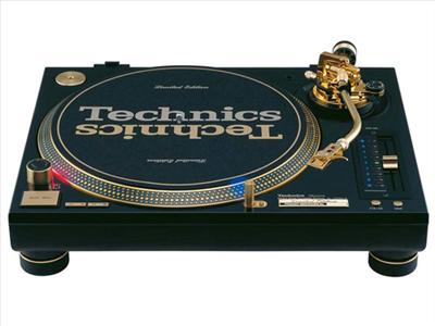 Hangi Turntable?