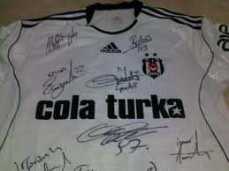 Beşiktaş İmzalı Forma