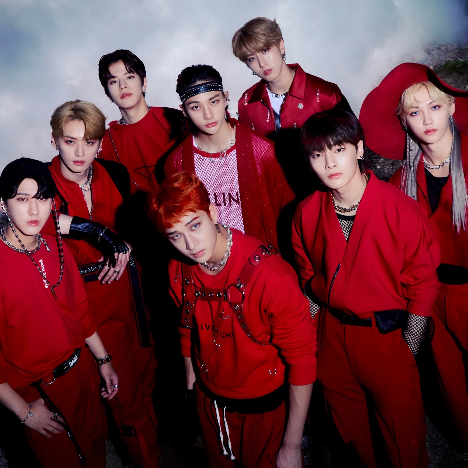 Stray kids den kim ruh eşin?