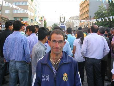 Doğubayazıtlı Ünlülerden Hangisine Benziyorsun?