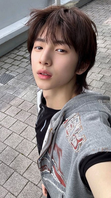 Juhoon 