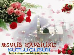 Yağmur yüklü bulutlar gibi gelen, eteğindeki hayır cevherlerini başımıza boşaltan ve bizlere mutluluk veren kandilin,büyüsüne kapılmanız dileğiyle. Nice kandiller.