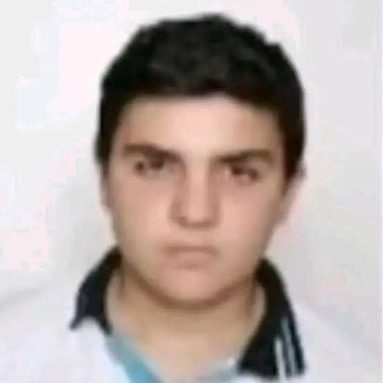Baldiback’İn E Okul Fotoğrafı