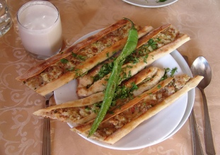 Mevlana Böreği