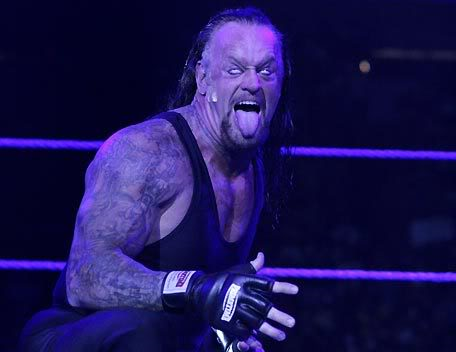 Hangi Wwe Karakterisisin