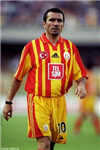 Hagi Mi? Alex Mi?