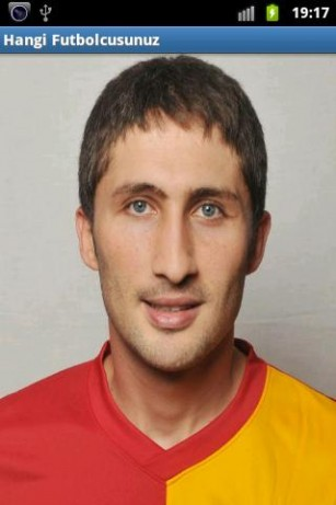 Hangi Futbolcusun ??
